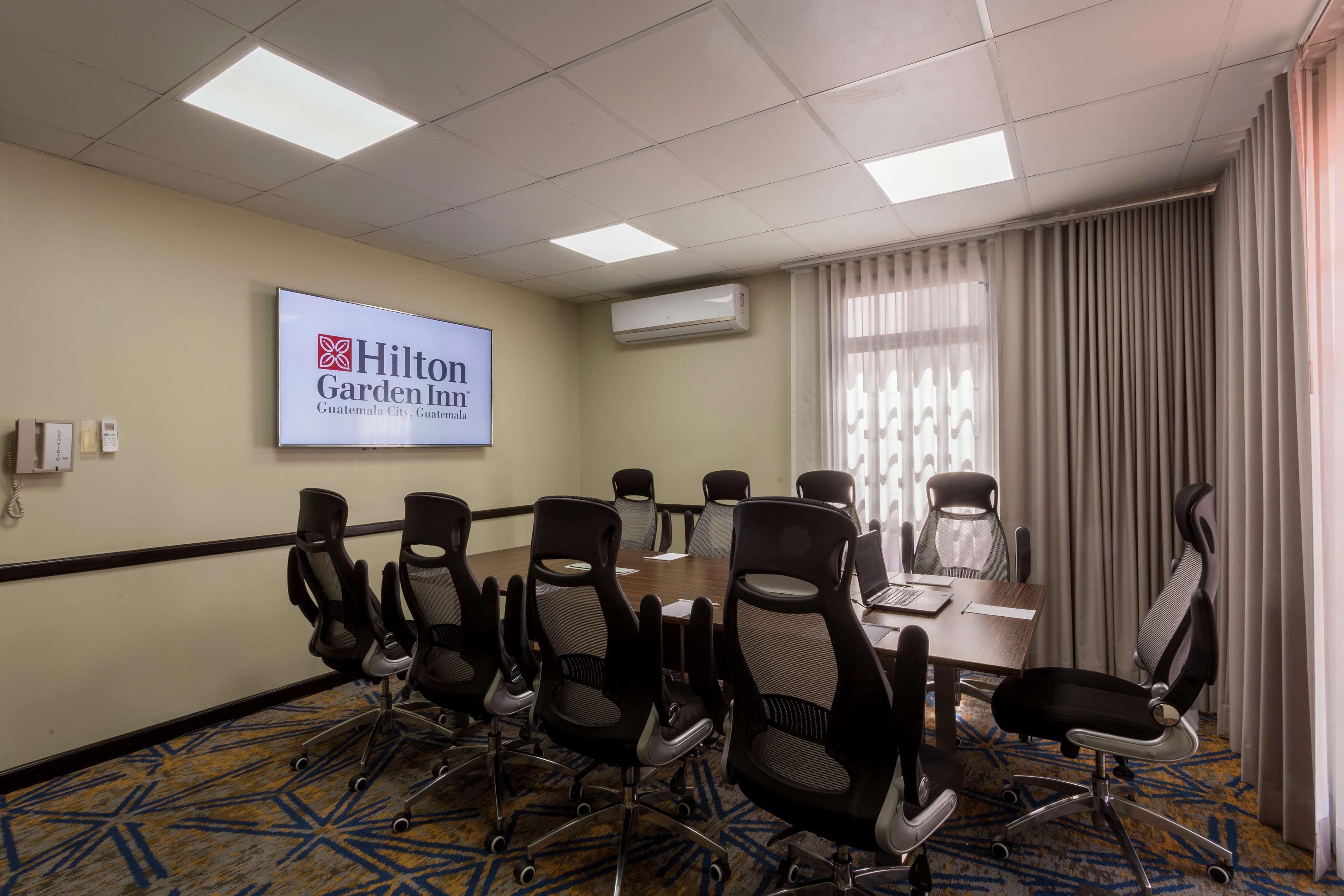 Hilton Garden Inn Guatemala City Exteriör bild